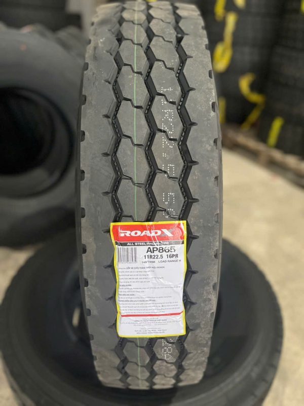 Lốp xe tải RoadX 11R20